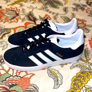 Adidas Gazelle Tennis Shoes Sz 5